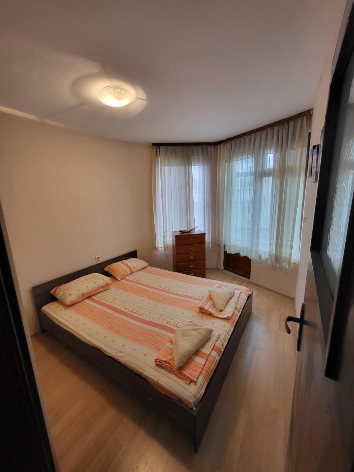 Lux Apartment Sisi Burgas Luaran gambar