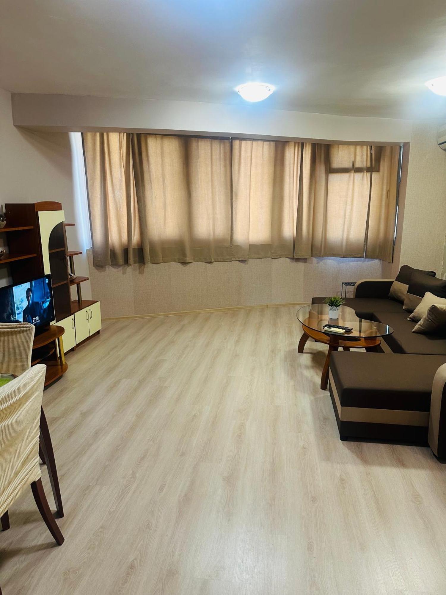 Lux Apartment Sisi Burgas Luaran gambar